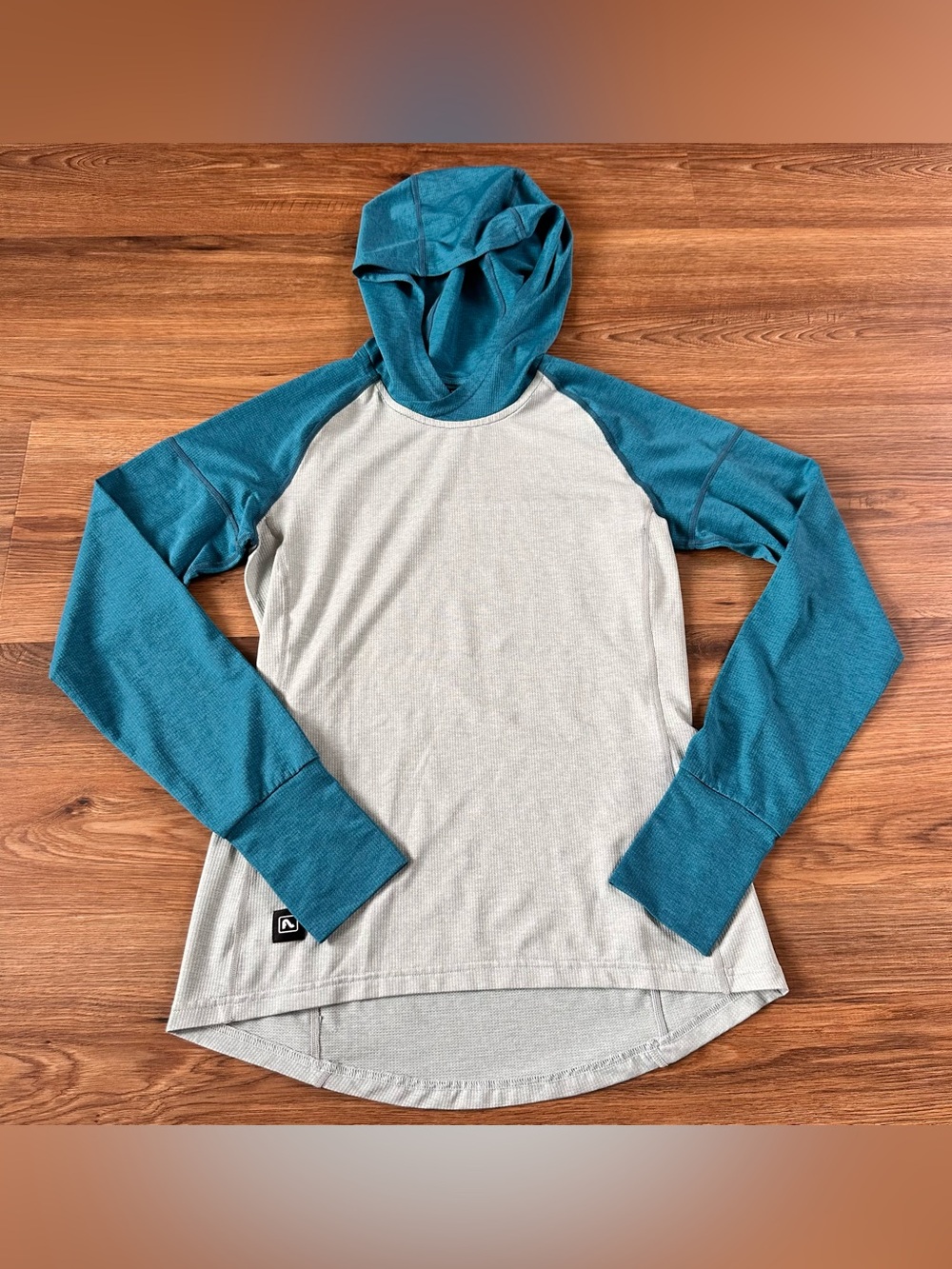 Flylow Moonlight Lightweight Hooded Sports Shirt Women XS Teal Long Sleeve UPF